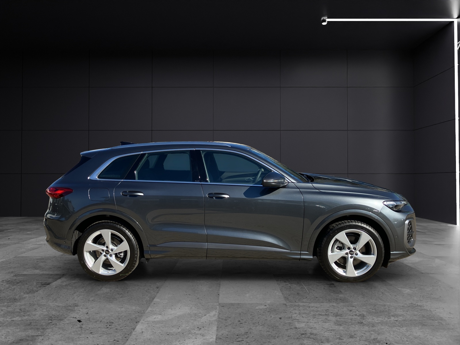 Fahrzeugabbildung Audi Q5 TDI 150 kW quattro S tronic