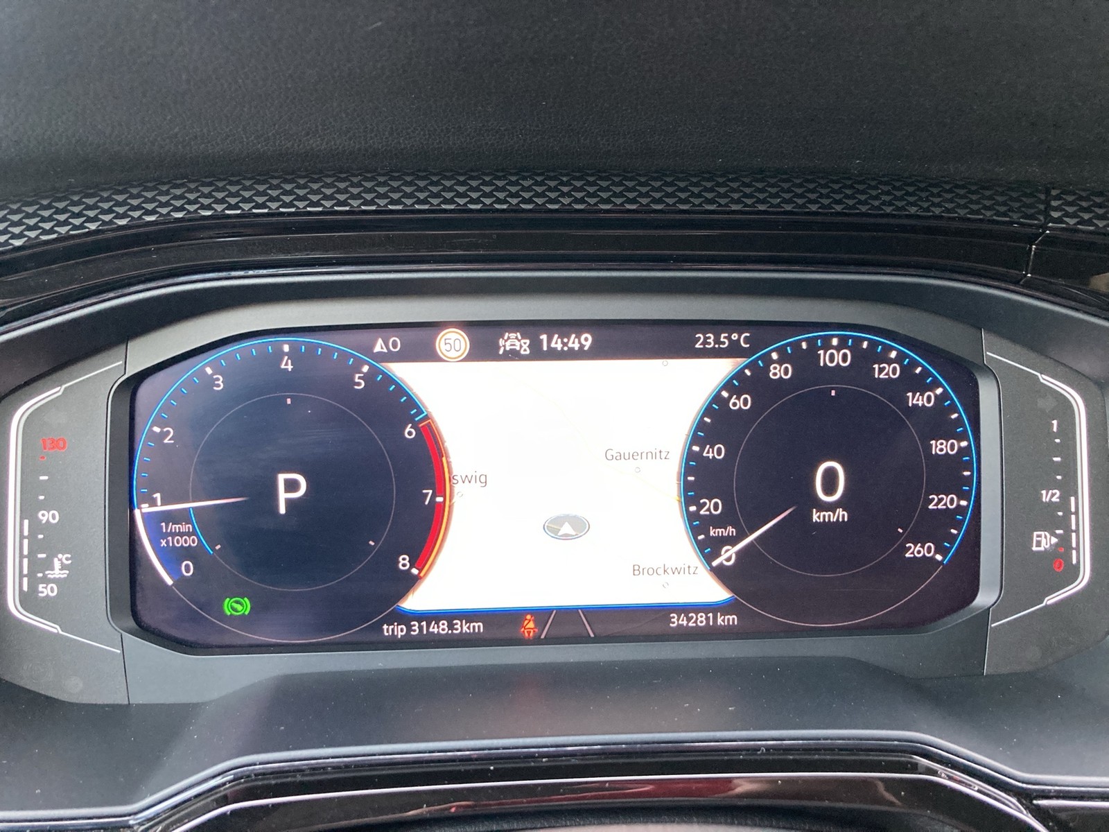 Fahrzeugabbildung Volkswagen Polo TSI Active DSG LED ACC PDC SH