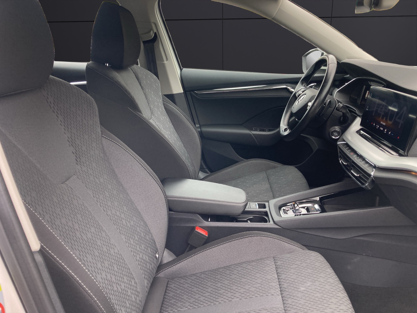 Fahrzeugabbildung SKODA Octavia Combi TDI First-Edition DSG LED Navi PDC SH
