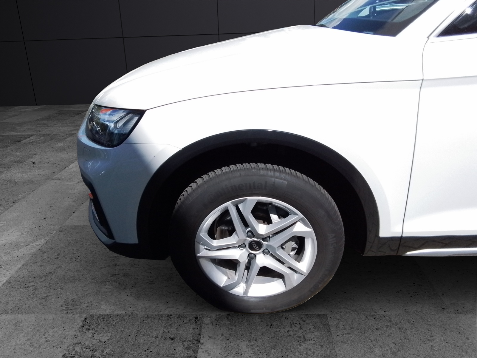 Fahrzeugabbildung Audi Q5 Sportback 40 TDI quattro Matrix Navi Leder AVC ACC RFK SH
