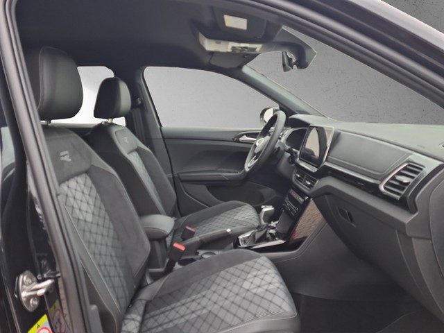 Fahrzeugabbildung Volkswagen T-Cross R-Line DSG Matrix ACC AHK RFK Beats SH 20
