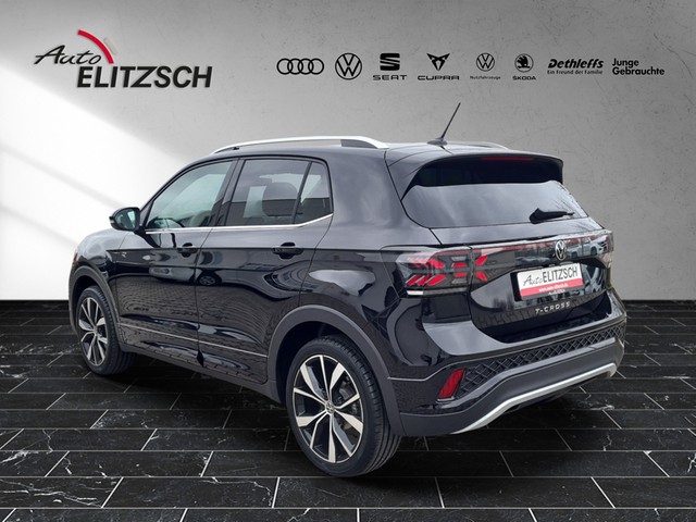 Fahrzeugabbildung Volkswagen T-Cross R-Line DSG Matrix ACC AHK RFK Beats SH 20