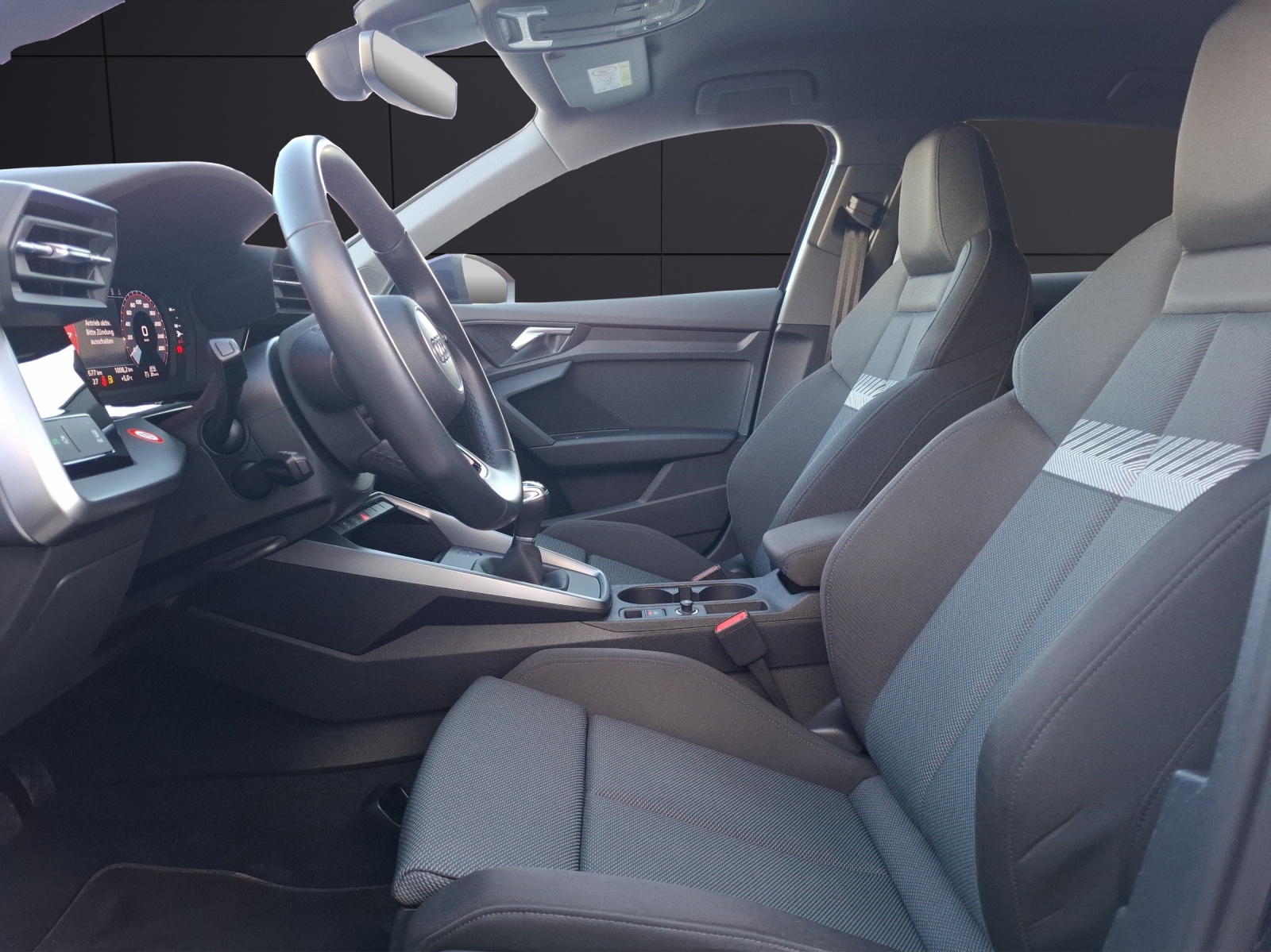 Fahrzeugabbildung Audi A3 Sportback 30 TFSI advanced Navi AVC ACC PDC SH LM