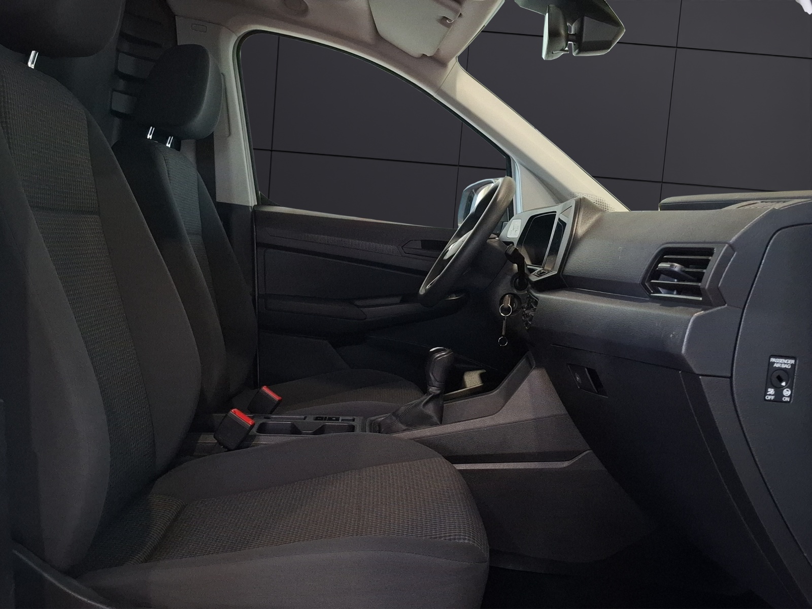 Fahrzeugabbildung Volkswagen Caddy TDI Kasten EcoProfi AHK Navi Klima GRA