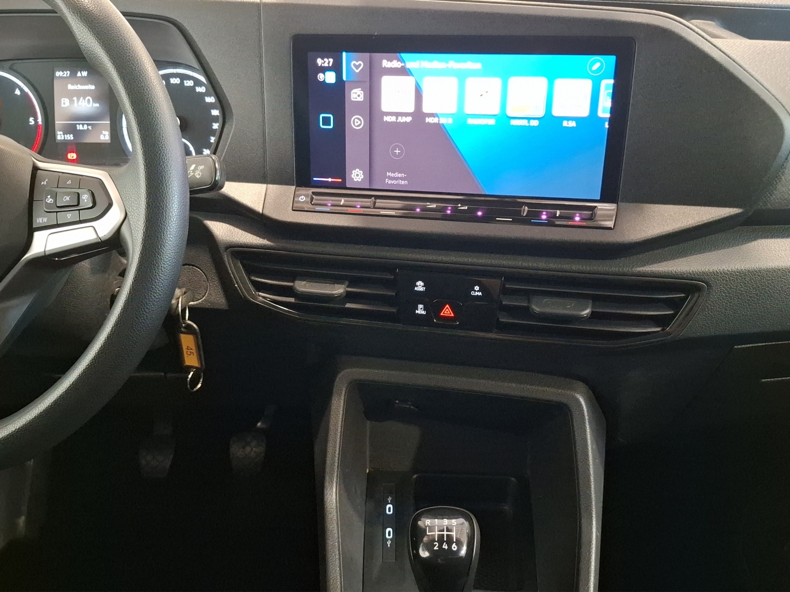 Fahrzeugabbildung Volkswagen Caddy TDI Kasten EcoProfi AHK Navi Klima GRA