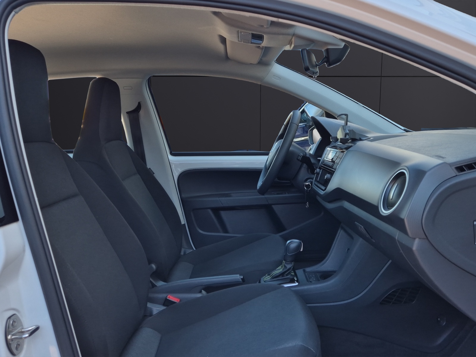 Fahrzeugabbildung SKODA Citigo e iV Ambition DSG Climatronic DAB GRA PDC SHZ