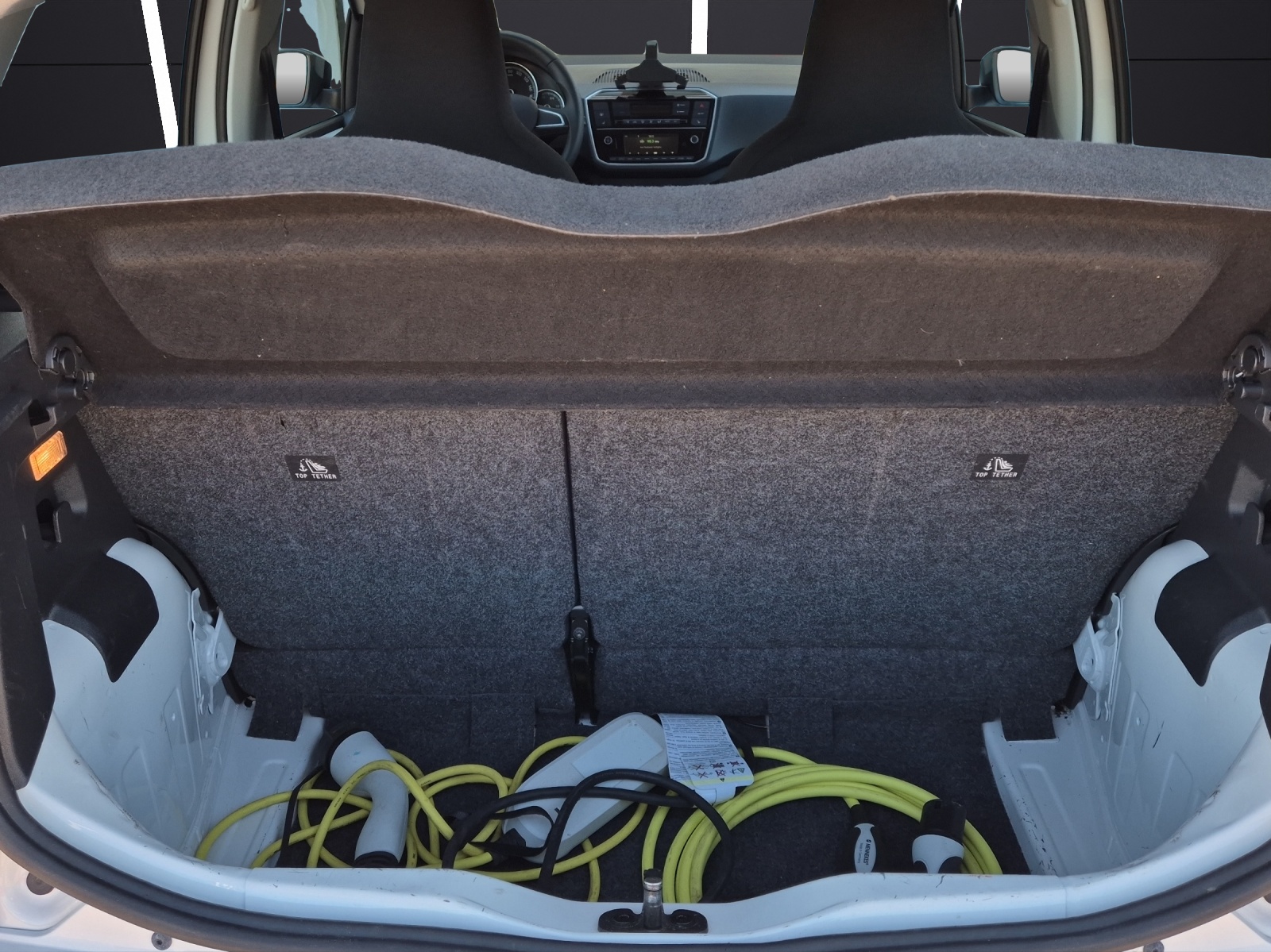 Fahrzeugabbildung SKODA Citigo e iV Ambition DSG Climatronic DAB GRA PDC SHZ