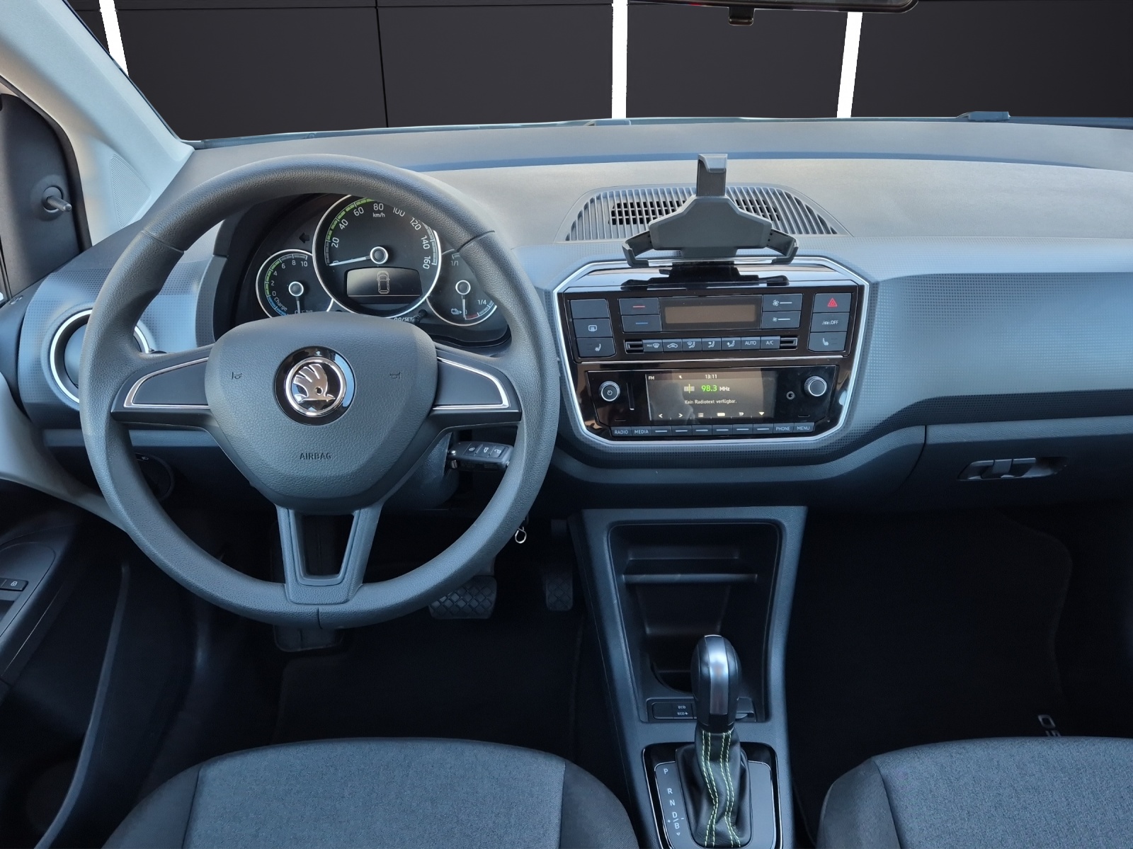 Fahrzeugabbildung SKODA Citigo e iV Ambition DSG Climatronic DAB GRA PDC SHZ