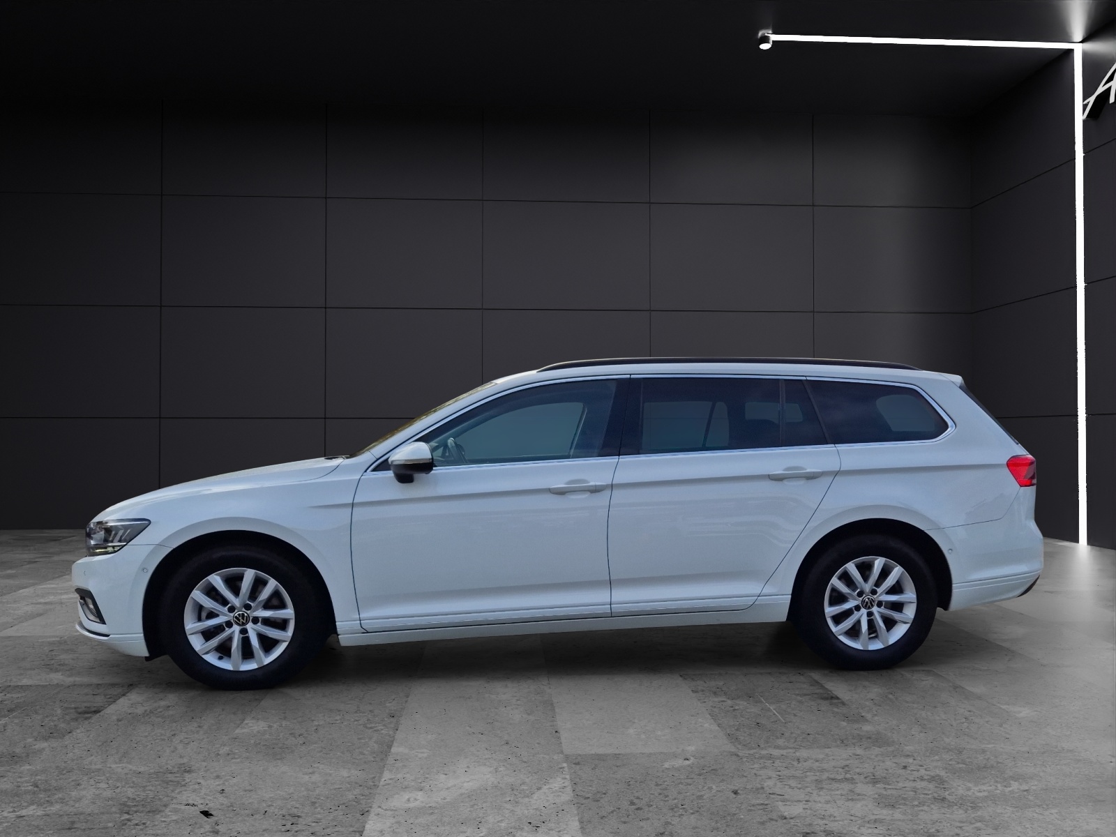 Fahrzeugabbildung Volkswagen Passat Variant TDI Business DSG STH LED Navi AID ACC RFK SH