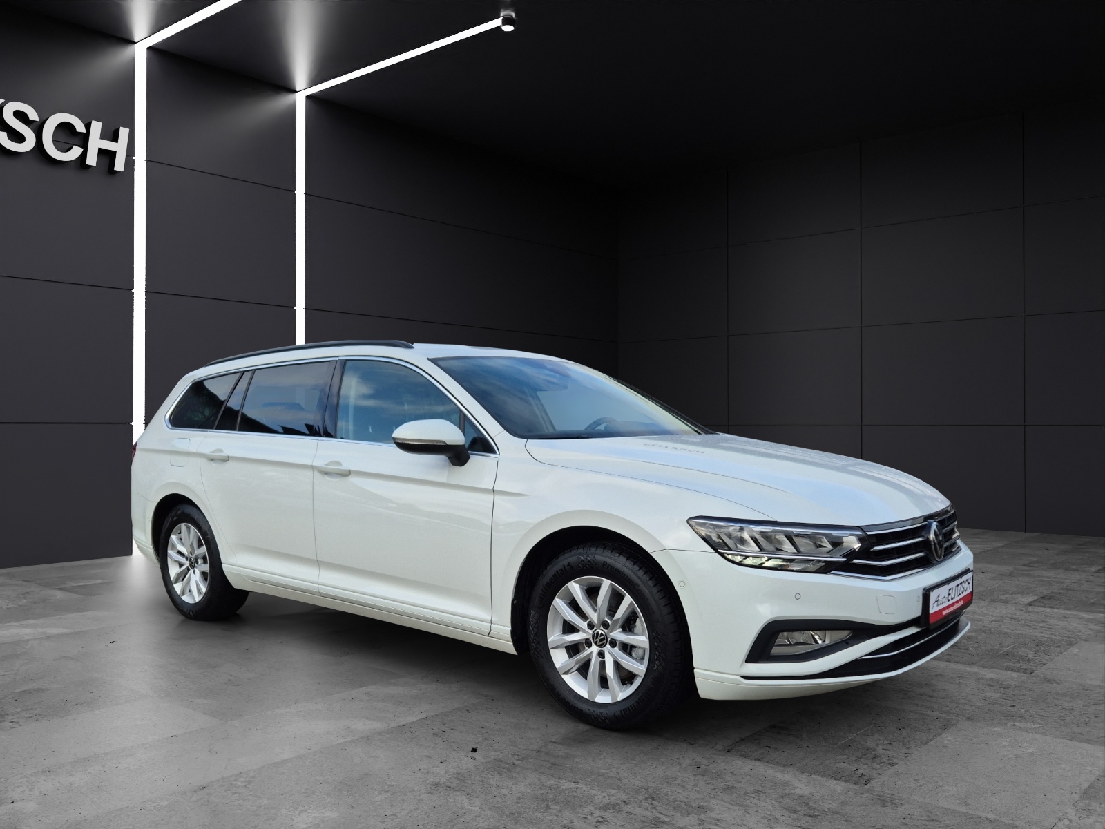 Fahrzeugabbildung Volkswagen Passat Variant TDI Business DSG STH LED Navi AID ACC RFK SH