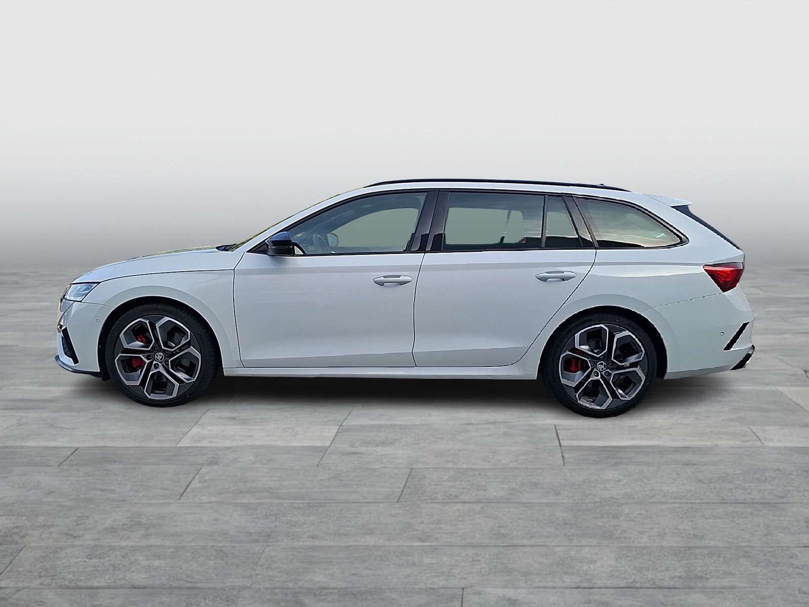 Fahrzeugabbildung SKODA Octavia CombI TSI RS-Plus DSG Matrix Navi Pano HUD ACC RFK Canton SH 19