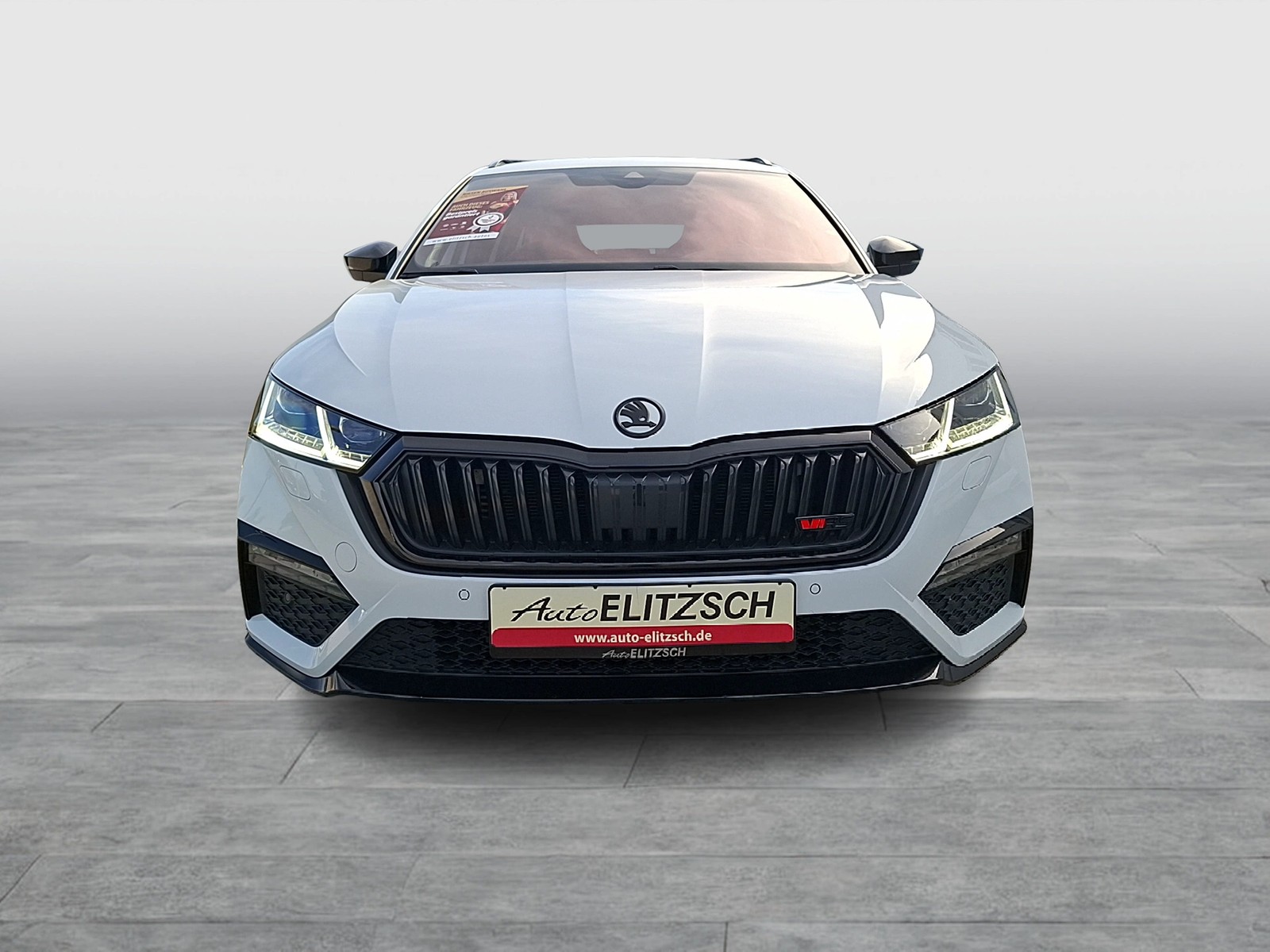 Fahrzeugabbildung SKODA Octavia CombI TSI RS-Plus DSG Matrix Navi Pano HUD ACC RFK Canton SH 19