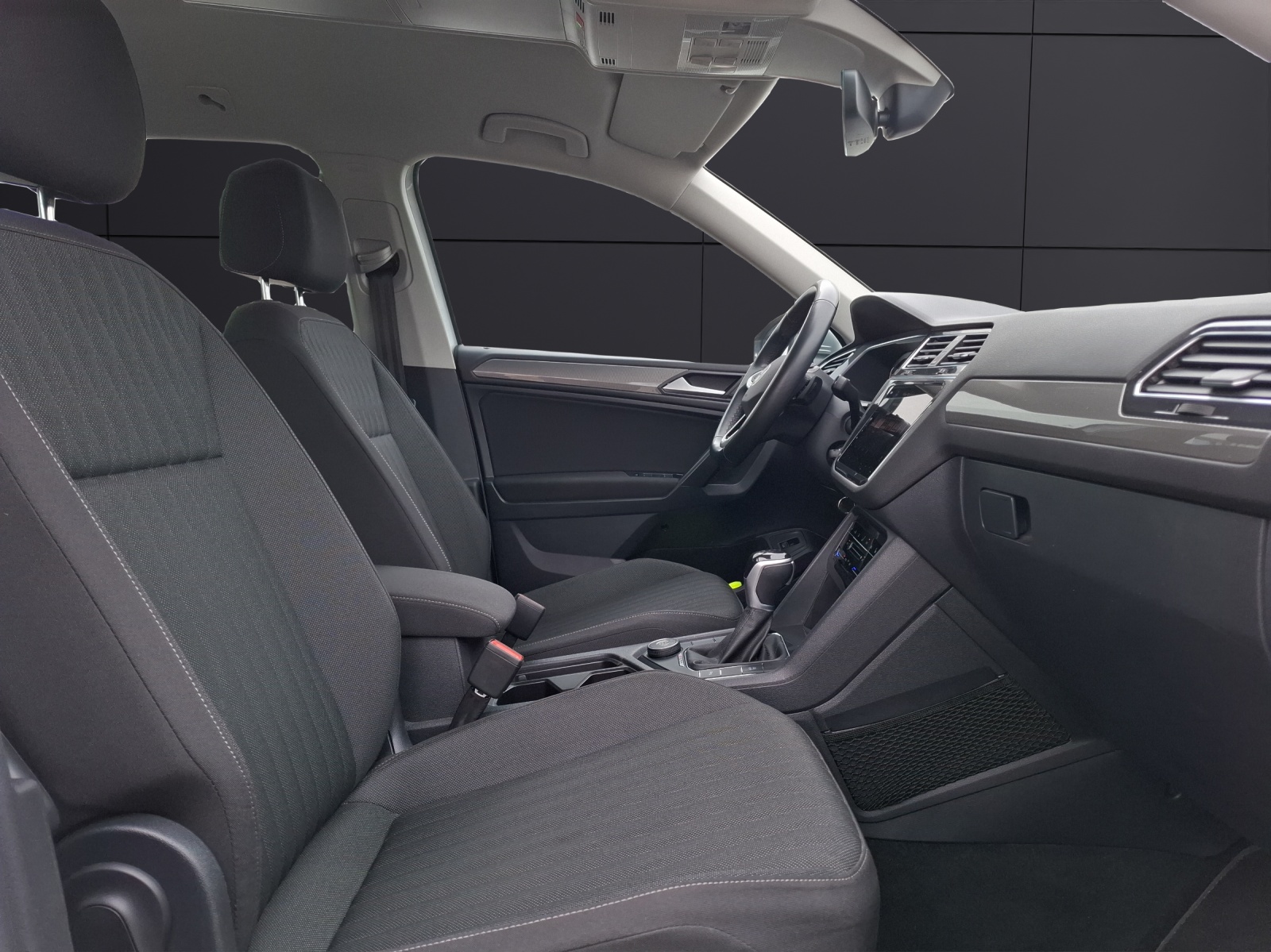 Fahrzeugabbildung Volkswagen Tiguan Allspace TDI Life DSG 4M LED Navi AID ACC RFK SH