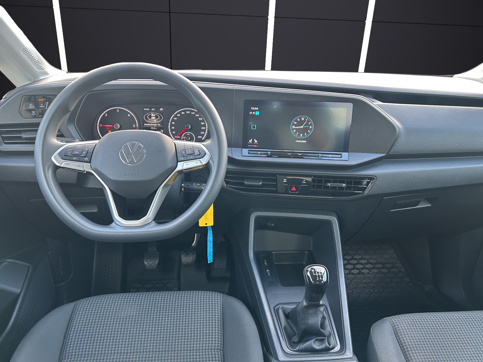 Fahrzeugabbildung Volkswagen Caddy Kombi TDI Maxi 4MOT AHZV PDC NSW