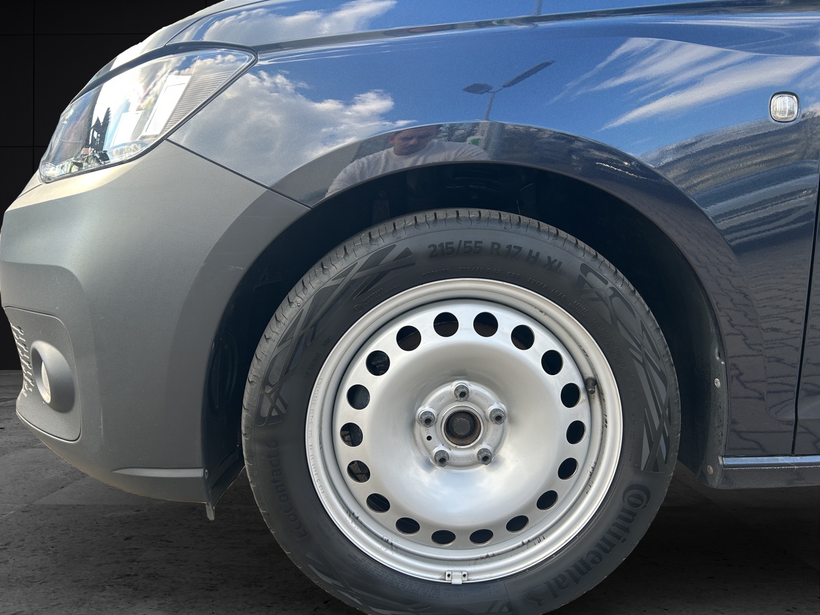 Fahrzeugabbildung Volkswagen Caddy Kombi TDI Maxi 4MOT AHZV PDC NSW