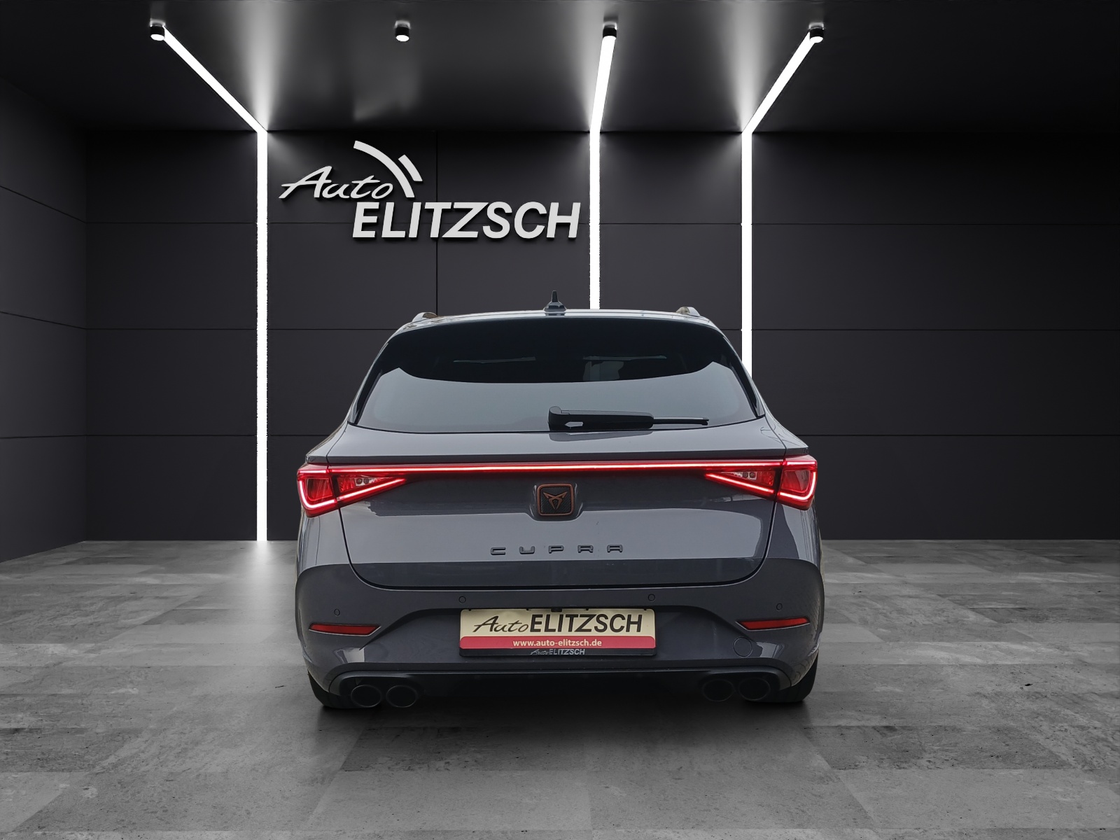 Fahrzeugabbildung CUPRA Leon ST VZ CUP DSG 4Drive LED Brembo AHK Navi Leder ACC RFK SH 19