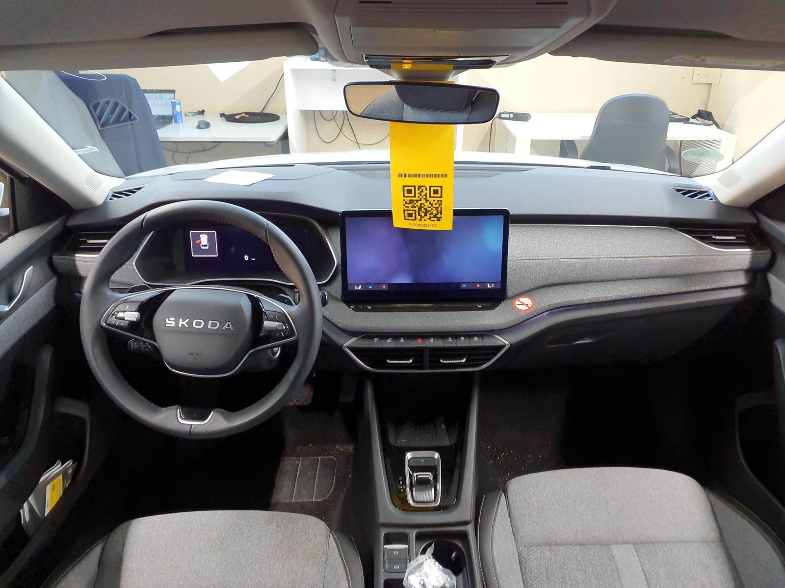 Fahrzeugabbildung SKODA Octavia Combi TDI Selection DSG Matrix Navi ACC 360° HUD SH