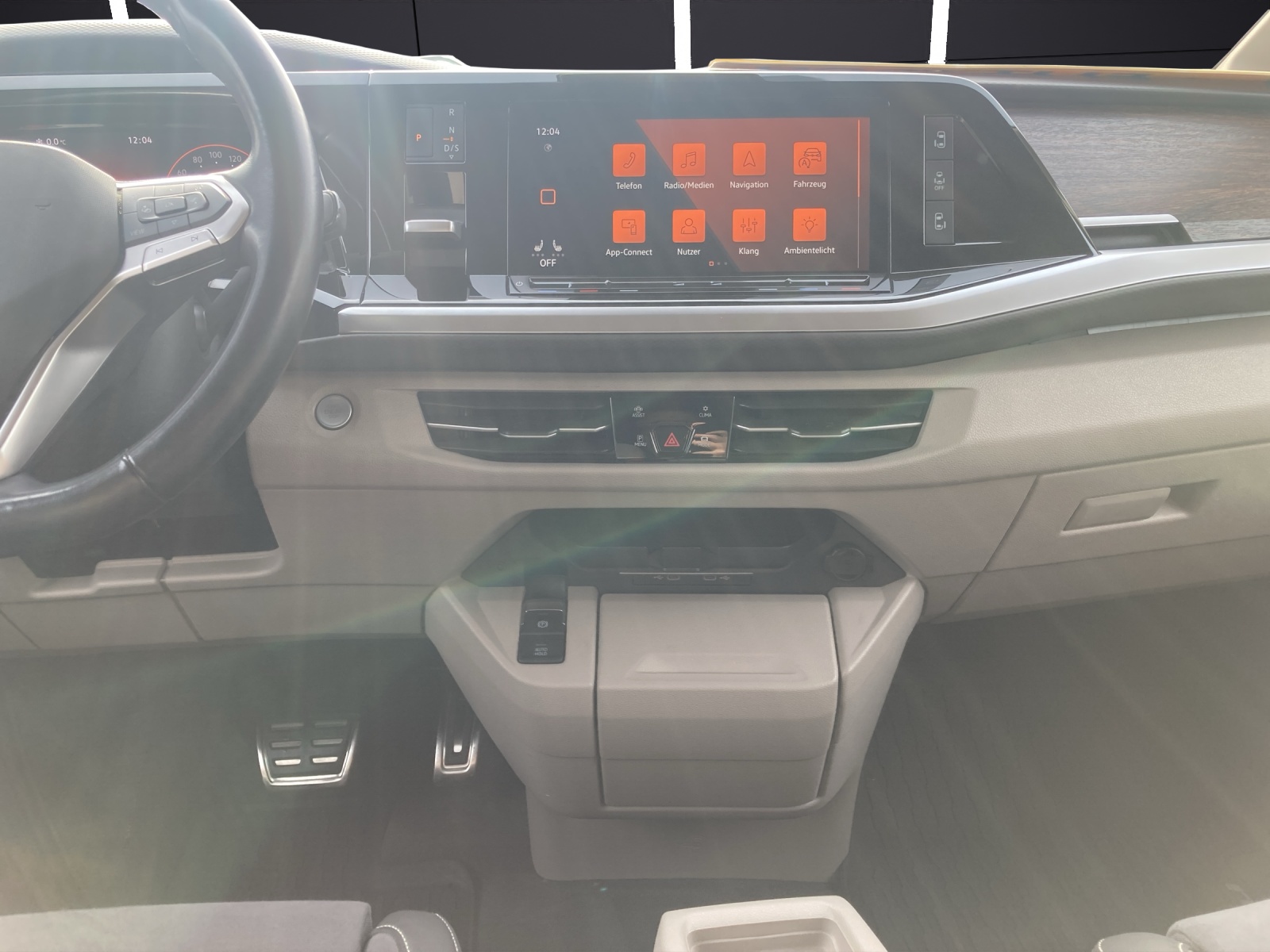 Fahrzeugabbildung Volkswagen T7 Multivan TDI STYLE DSG MATRIX ACC AHZV