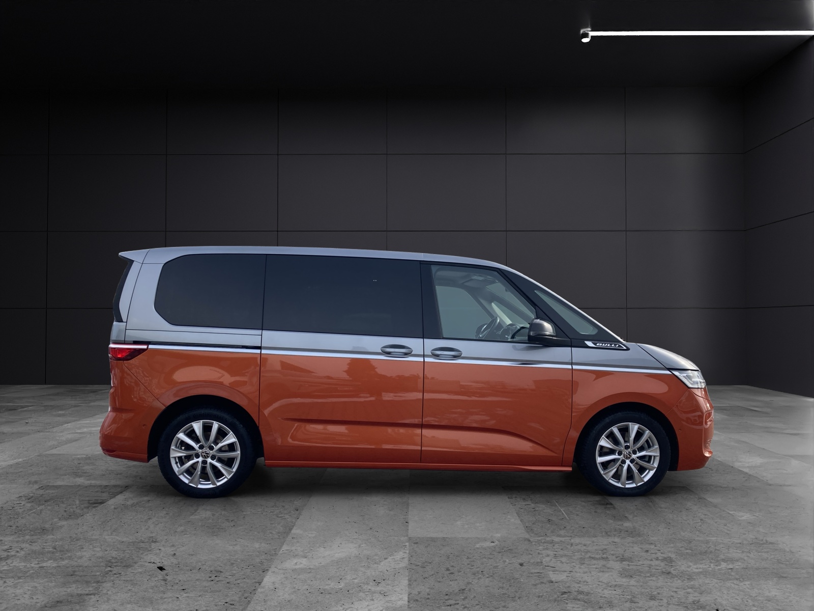 Fahrzeugabbildung Volkswagen T7 Multivan TDI STYLE DSG MATRIX ACC AHZV