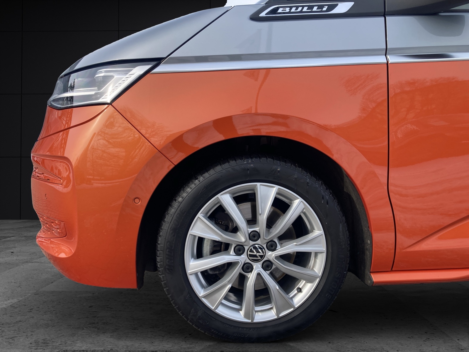 Fahrzeugabbildung Volkswagen T7 Multivan TDI STYLE DSG MATRIX ACC AHZV