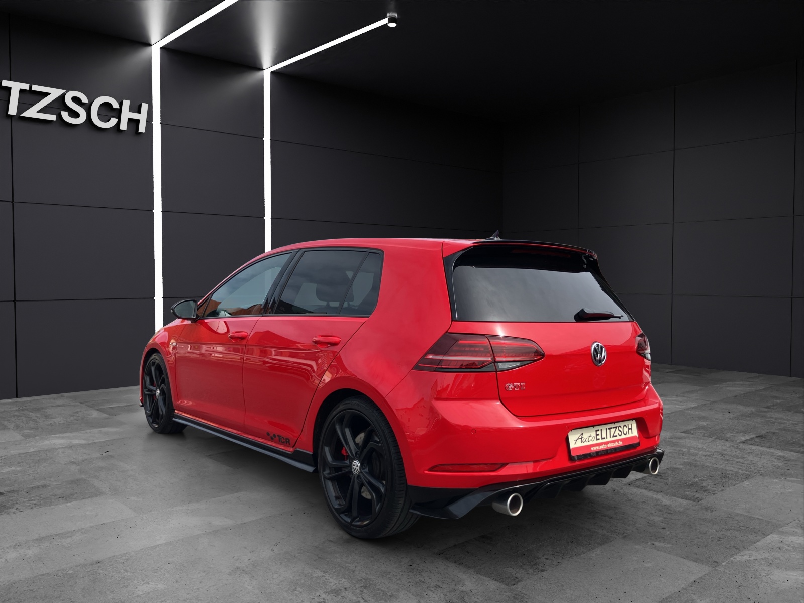 Fahrzeugabbildung Volkswagen Golf VII GTI TCR DSG LED Navi Pano AID ACC RFK