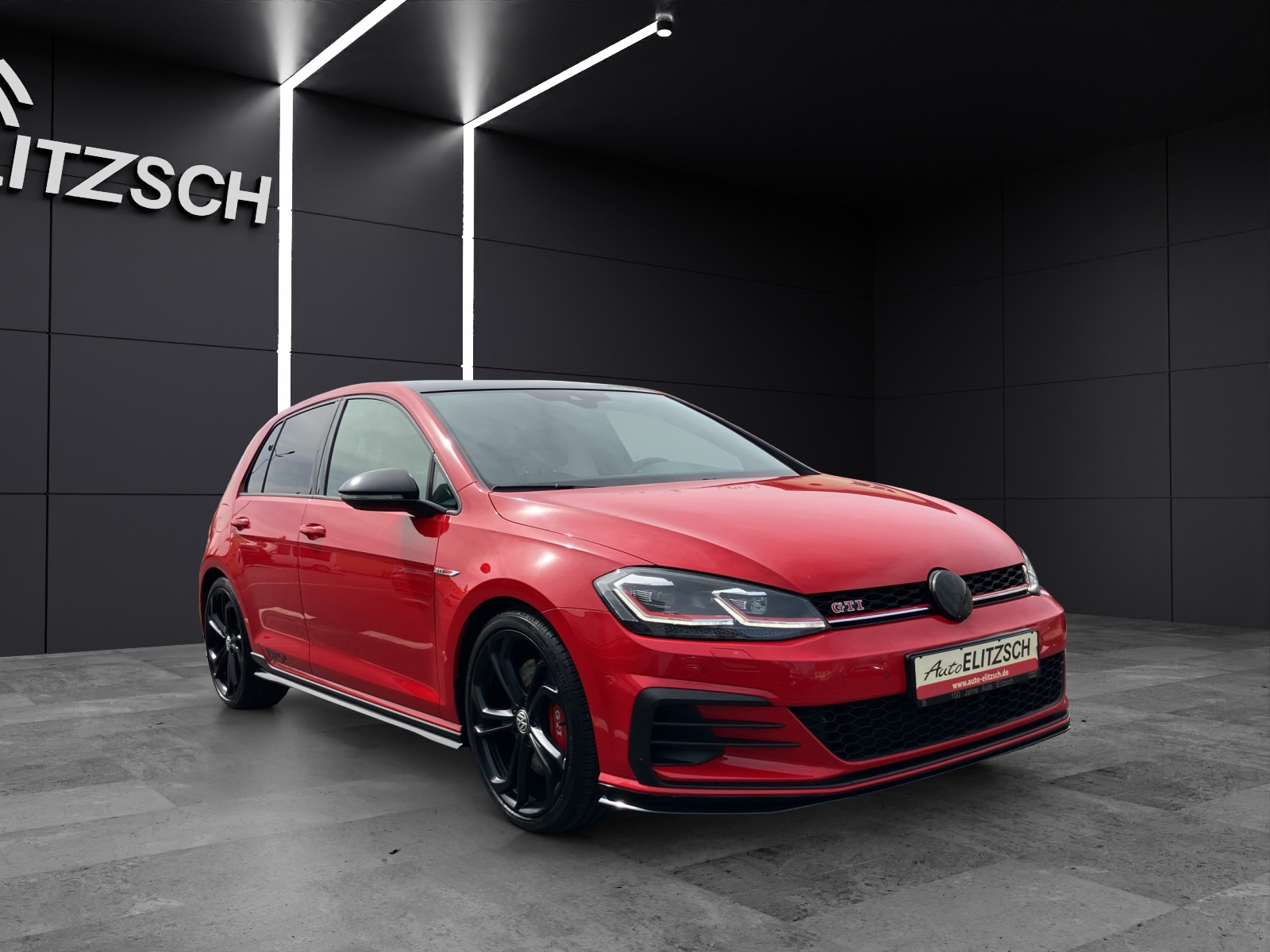 Fahrzeugabbildung Volkswagen Golf VII GTI TCR DSG LED Navi Pano AID ACC RFK