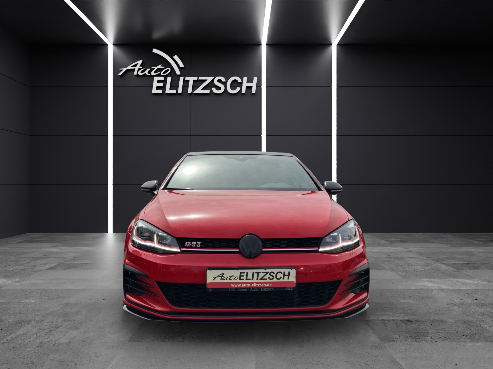 Fahrzeugabbildung Volkswagen Golf VII GTI TCR DSG LED Navi Pano AID ACC RFK