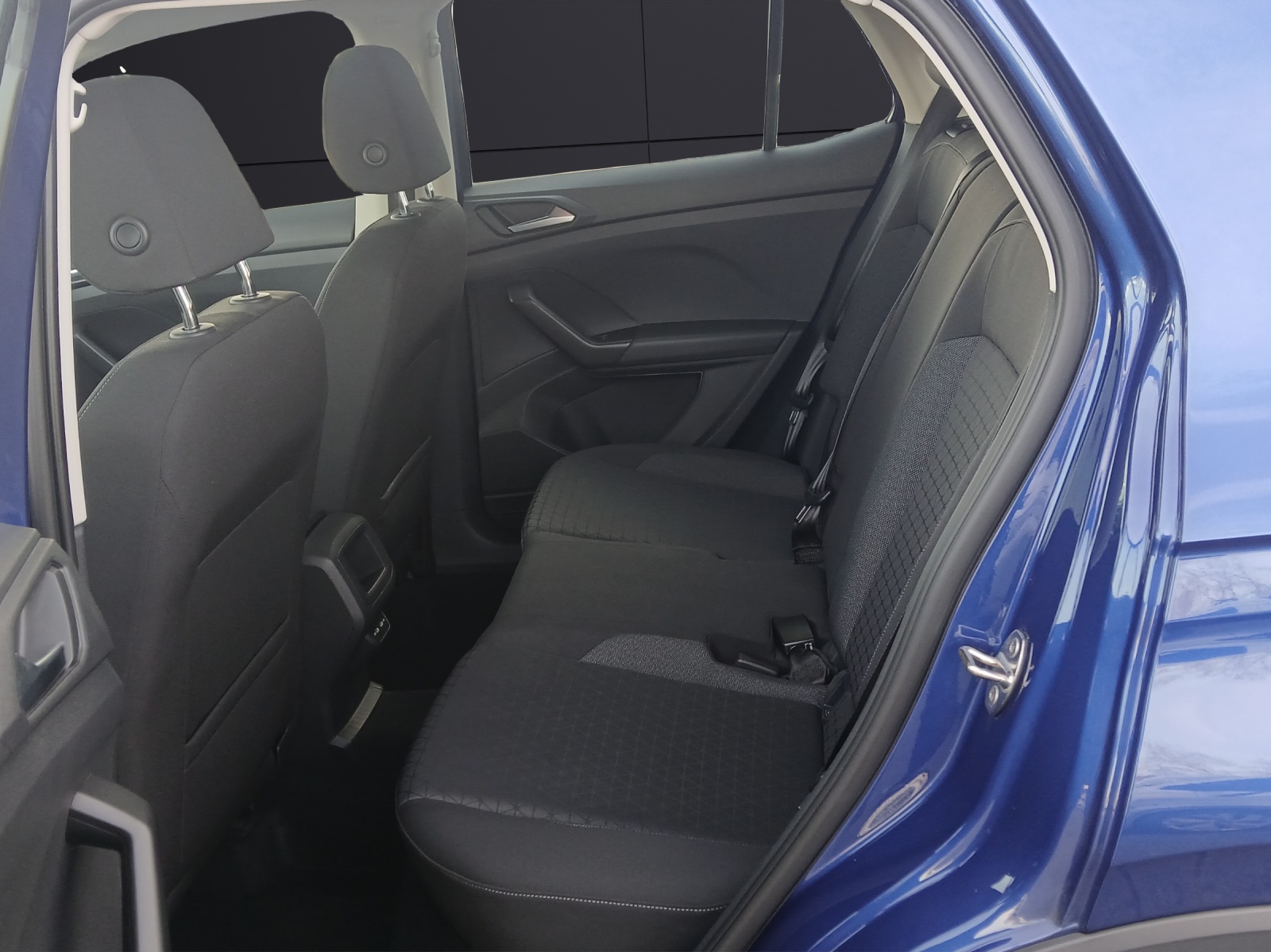 Fahrzeugabbildung Volkswagen T-Cross TSI Life Klima PDC LM