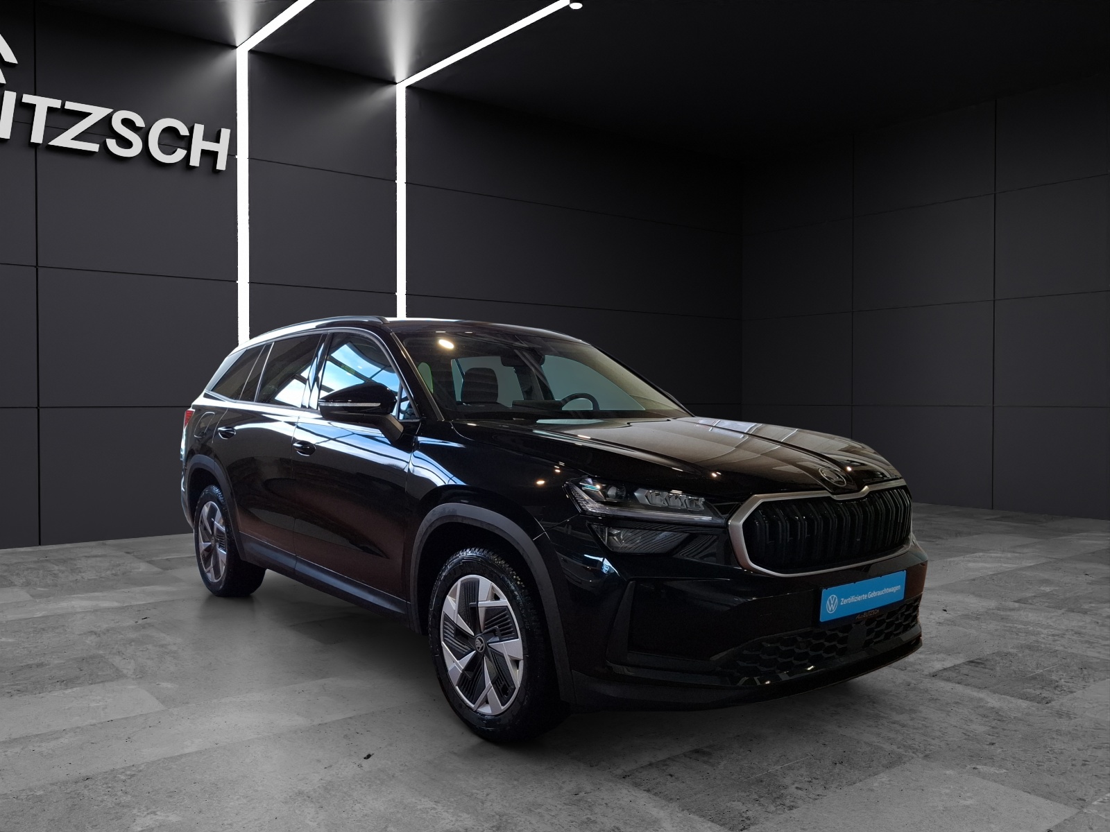 Fahrzeugabbildung SKODA Kodiaq TSI Selection DSG 4x4 7-Si Matrix AHK Navi AID ACC RFK SH