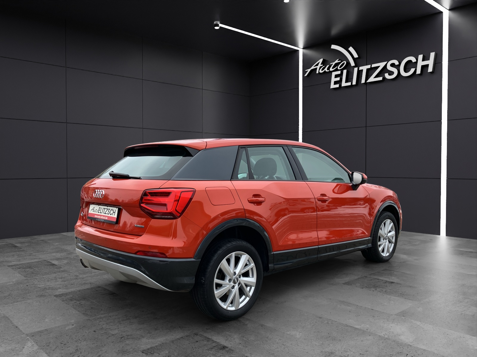 Fahrzeugabbildung Audi Q2 TFSI quattro S tronic LED SHZ APS Plus