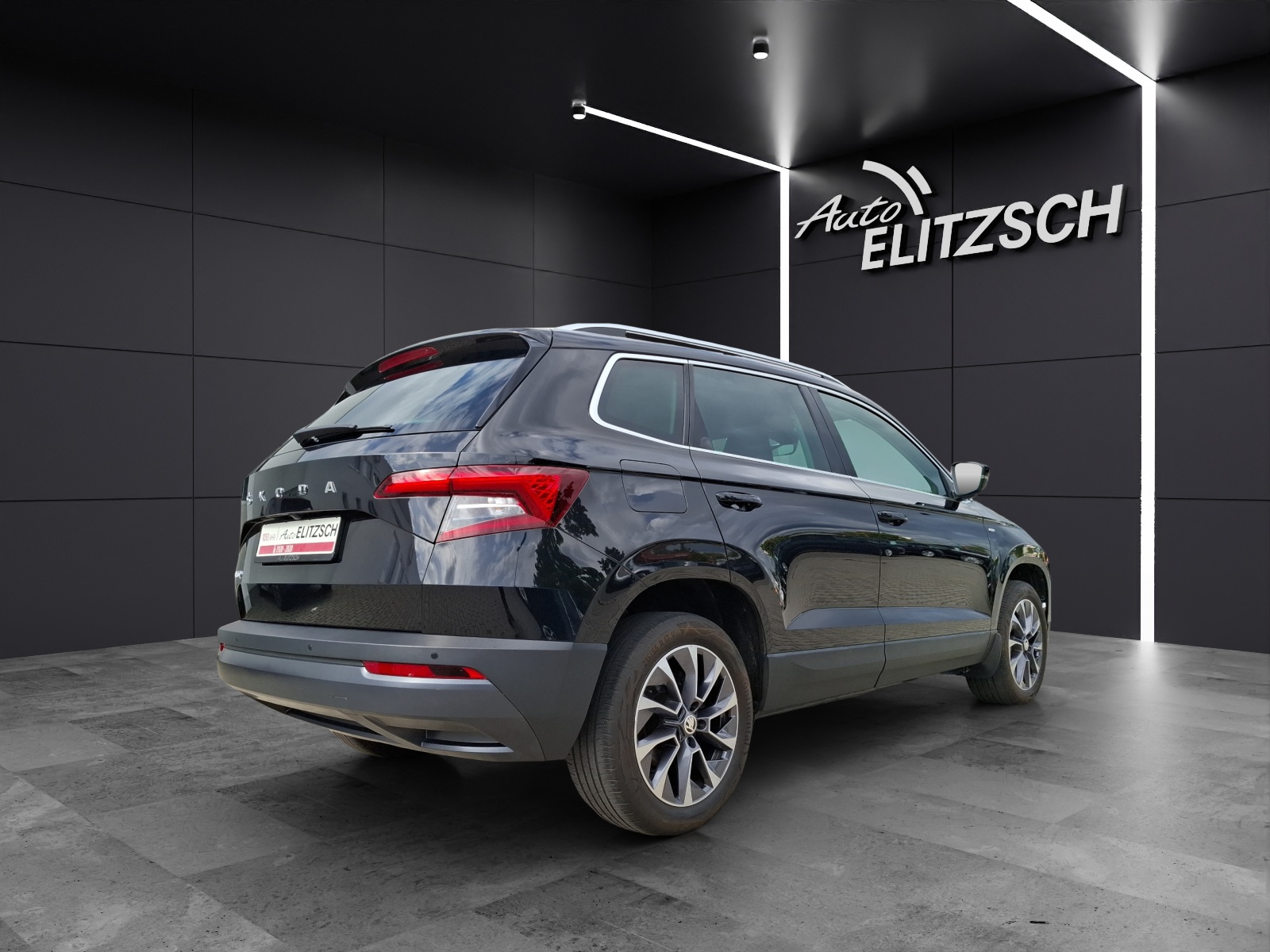 Fahrzeugabbildung SKODA Karoq TSI Drive-125 DSG LED Navi AID ACC RFK SH