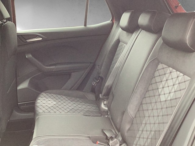 Fahrzeugabbildung Volkswagen T-Cross R-Line DSG Matrix AHK Sound Keyless ACC RFK AID SH LM