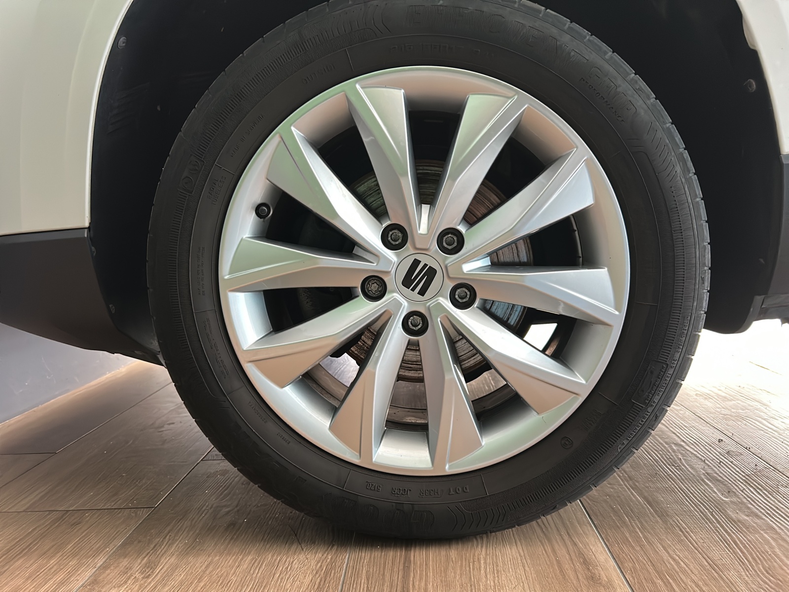 Fahrzeugabbildung SEAT Ateca TSI Style LED Navi GRA RFK SH