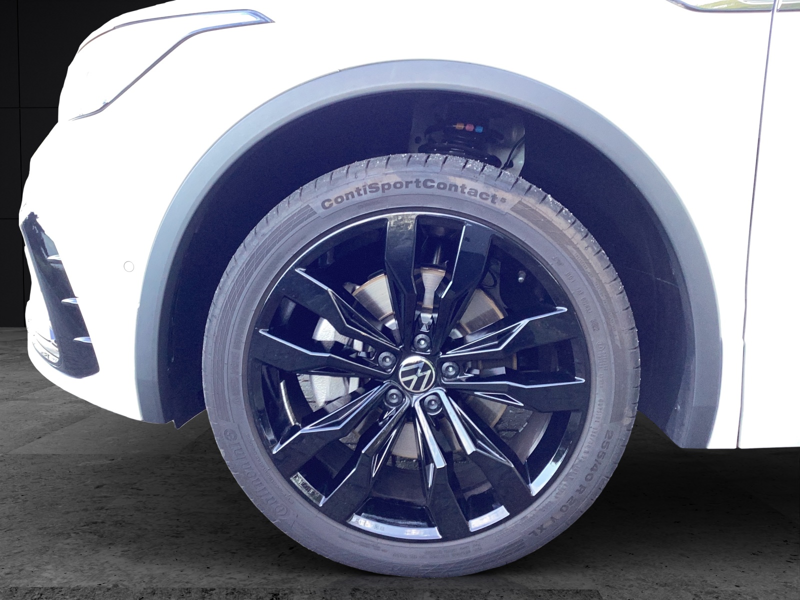 Fahrzeugabbildung Volkswagen Tiguan Allspace R-Line 4Motion SH LM20
