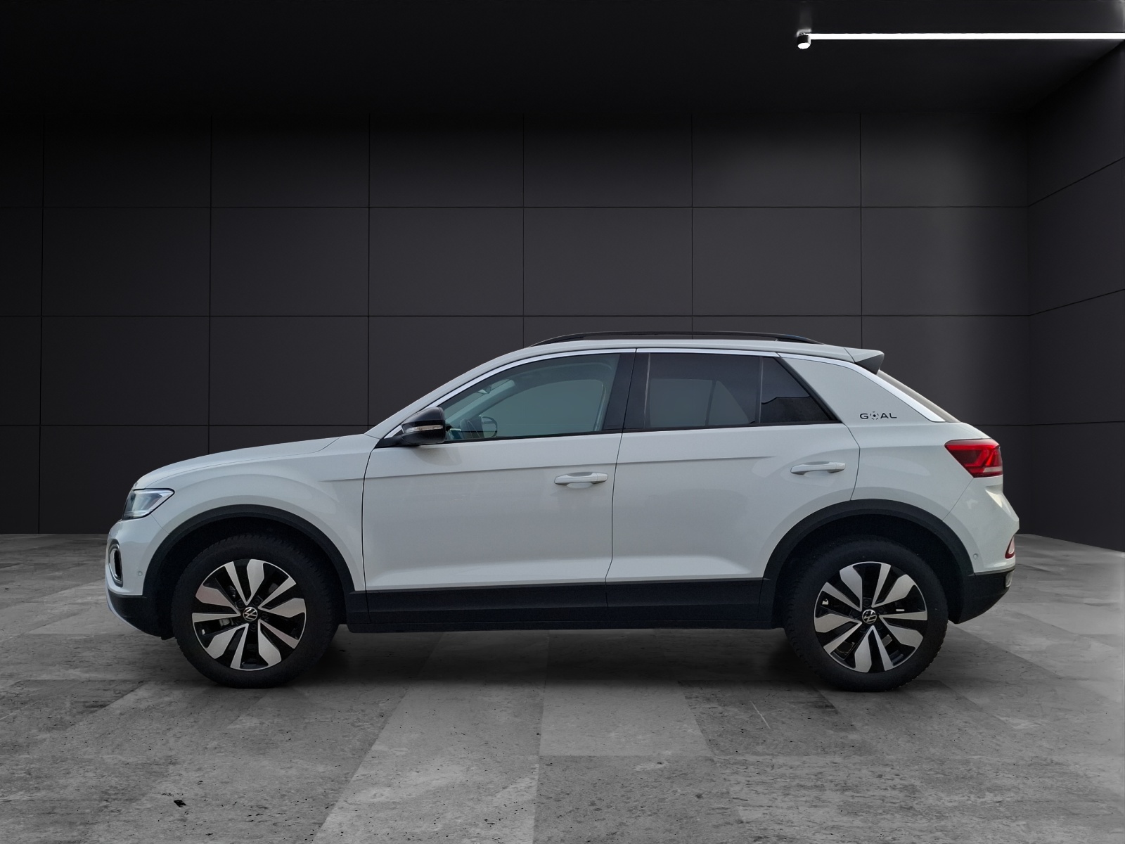 Fahrzeugabbildung Volkswagen T-Roc TSI Goal LED Navi AID ACC Park-Assist SH 17