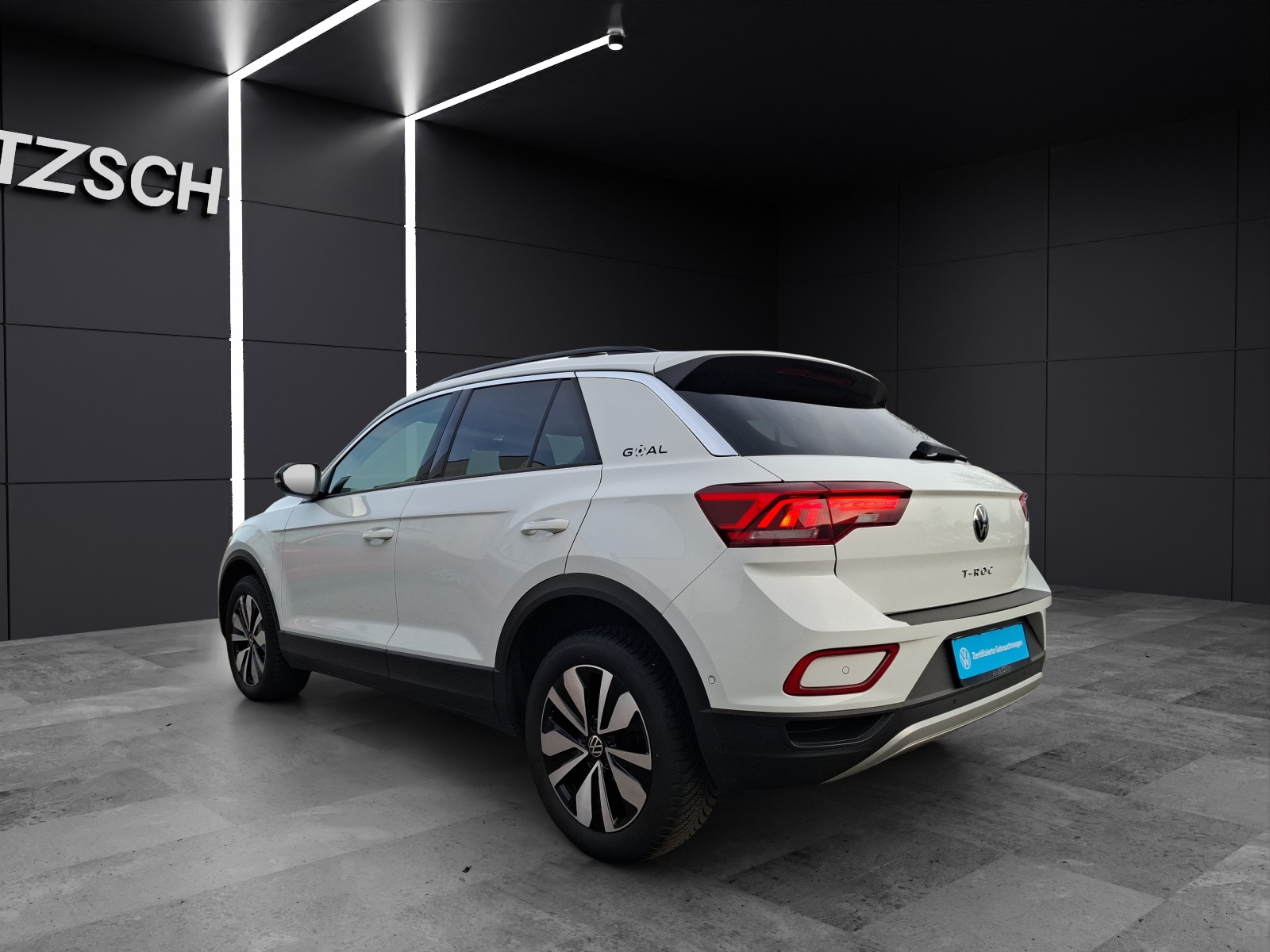 Fahrzeugabbildung Volkswagen T-Roc TSI Goal LED Navi AID ACC Park-Assist SH 17