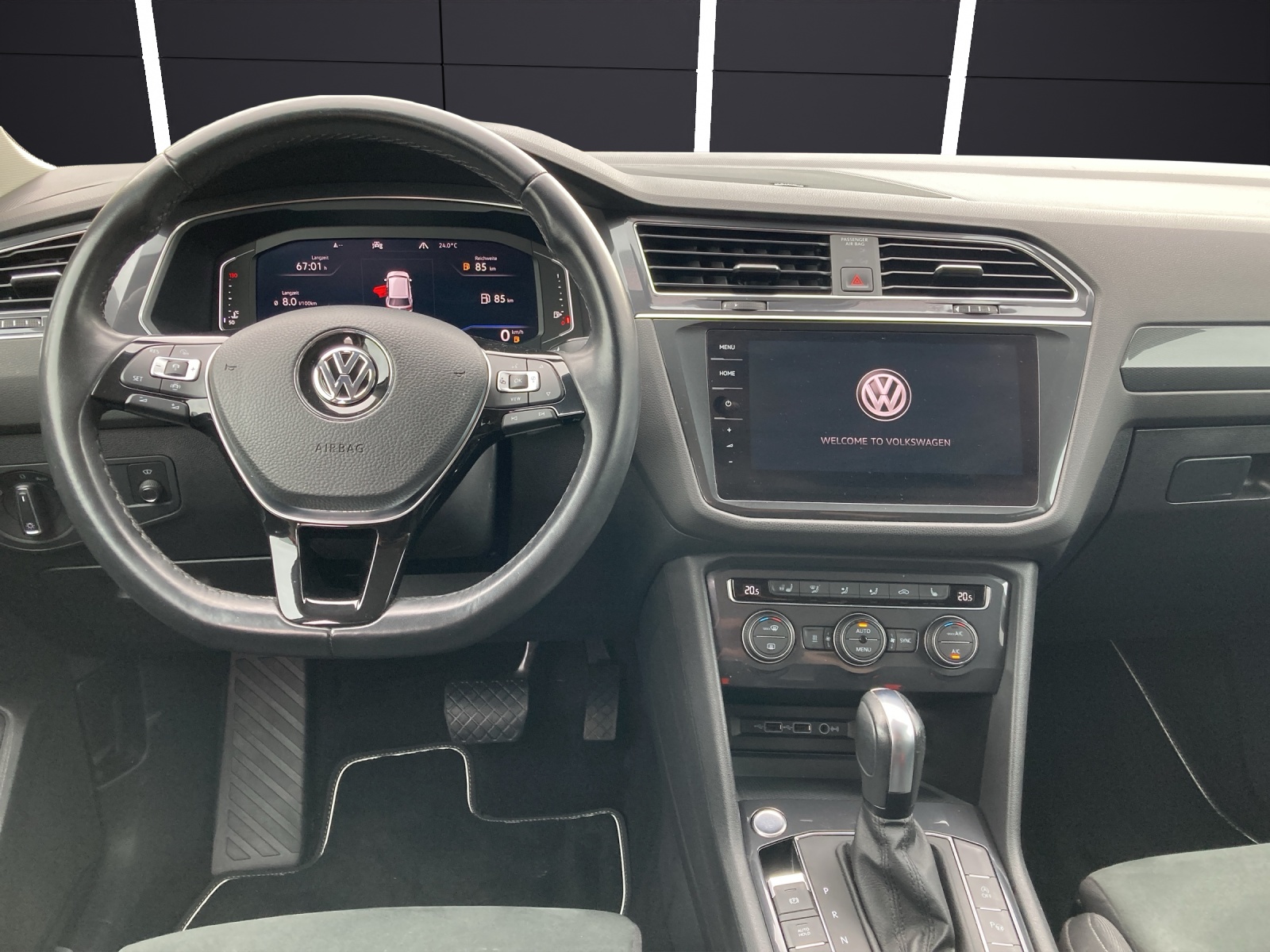 Fahrzeugabbildung Volkswagen Tiguan Allspace TDI Highline DSG 4M STH LED AHK Navi ACC RFK 19