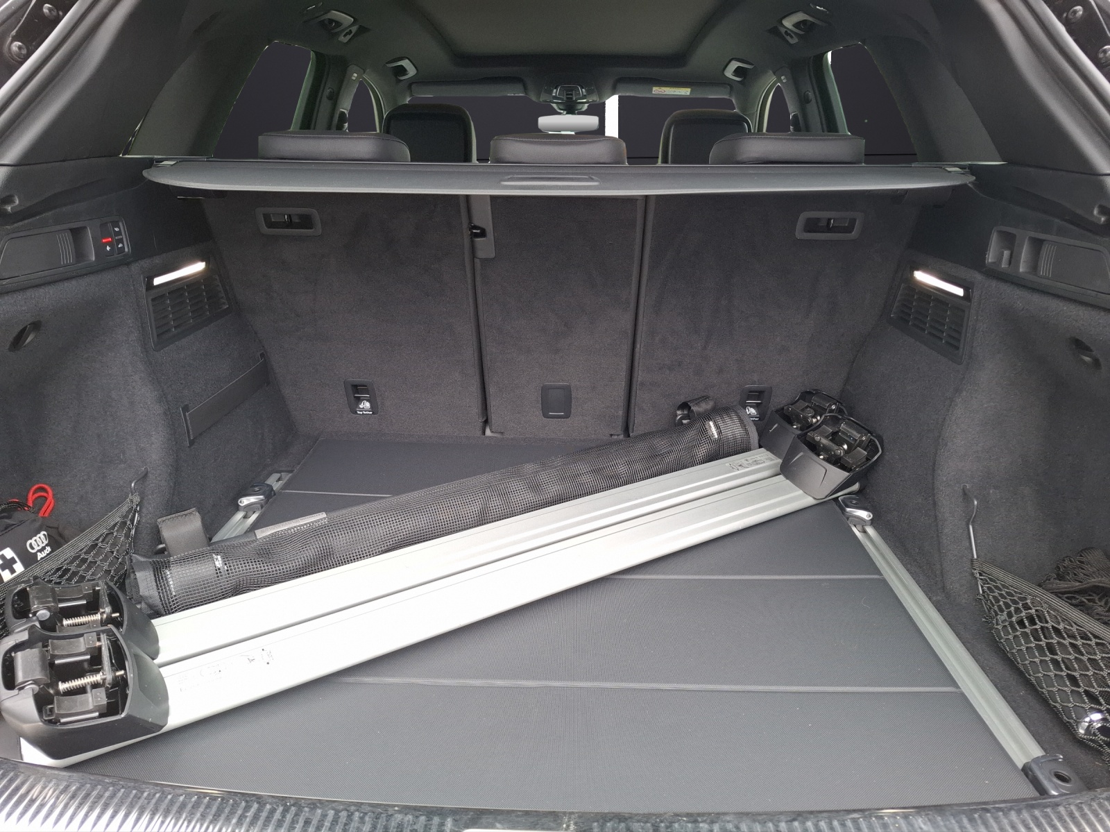 Fahrzeugabbildung Audi Q5 40 TDI S-Line quattro STH Matrix AHK Navi Pano HUD AVC ACC