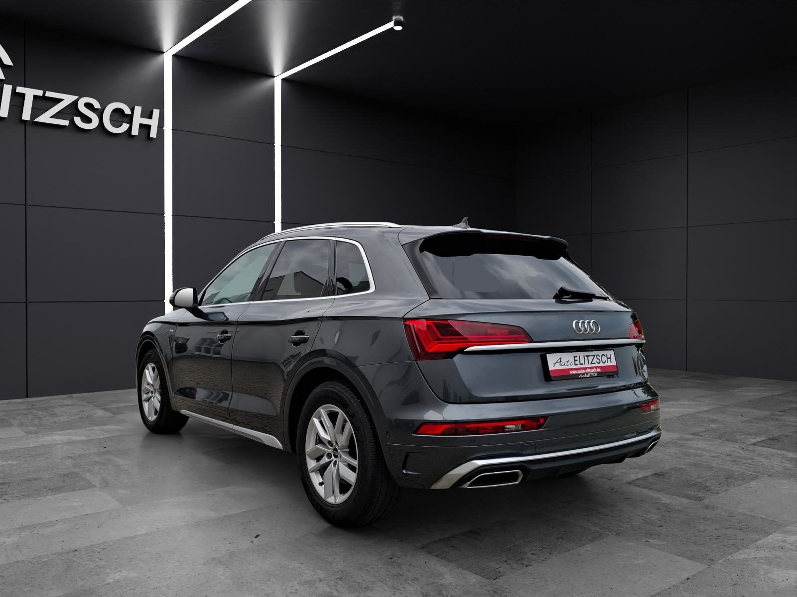Fahrzeugabbildung Audi Q5 40 TDI S-Line quattro STH Matrix AHK Navi Pano HUD AVC ACC