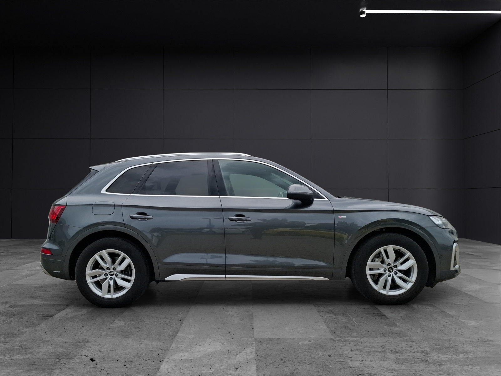 Fahrzeugabbildung Audi Q5 40 TDI S-Line quattro STH Matrix AHK Navi Pano HUD AVC ACC