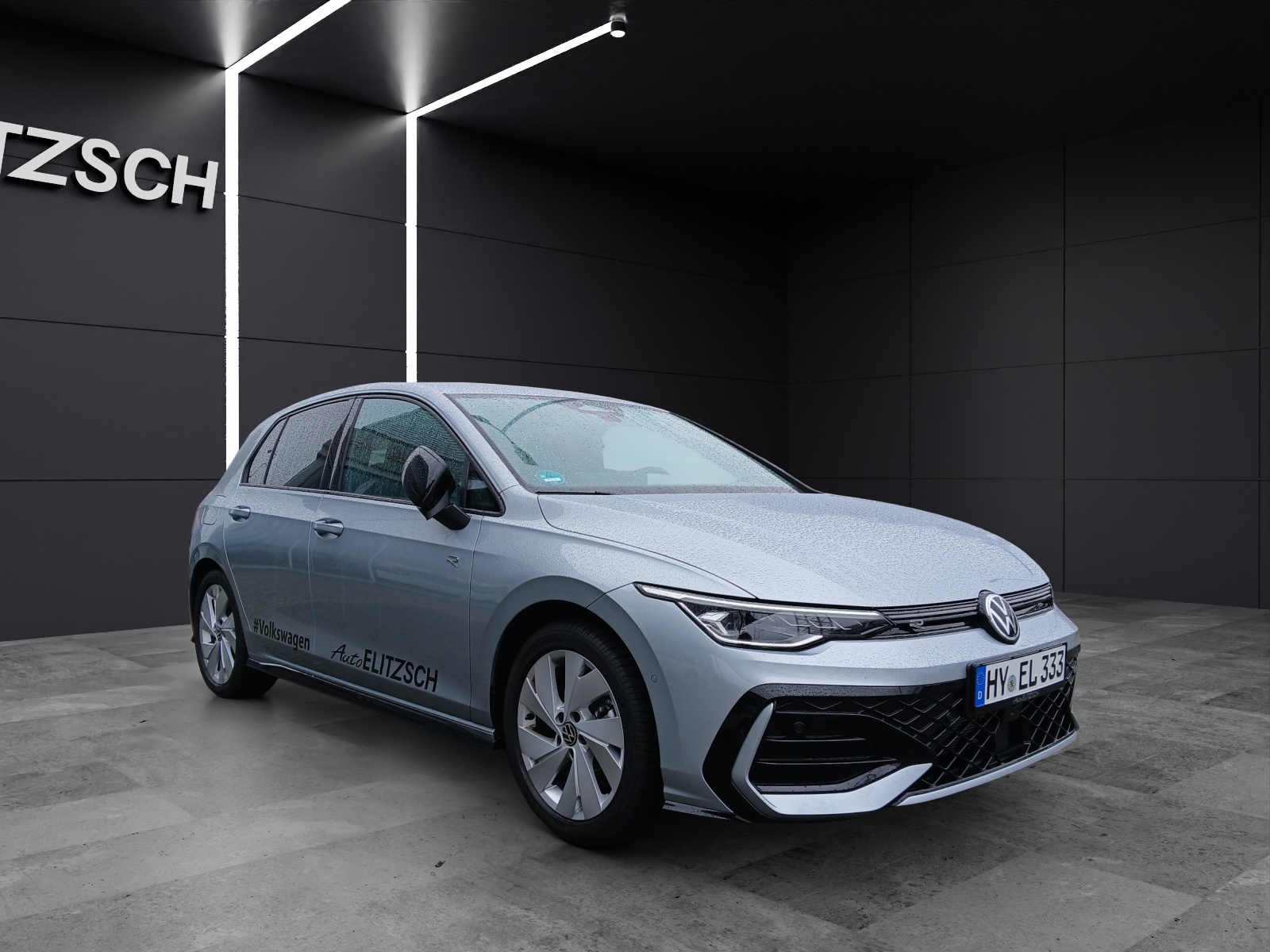 Fahrzeugabbildung Volkswagen Golf R-Line LED DAB ACC