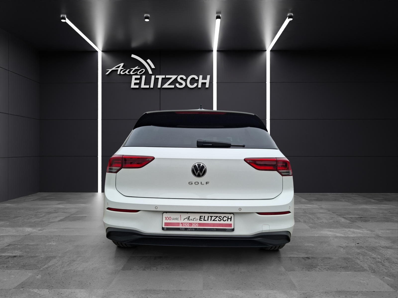 Fahrzeugabbildung Volkswagen Golf VIII TSI United LED Navi AID PDC SH LM