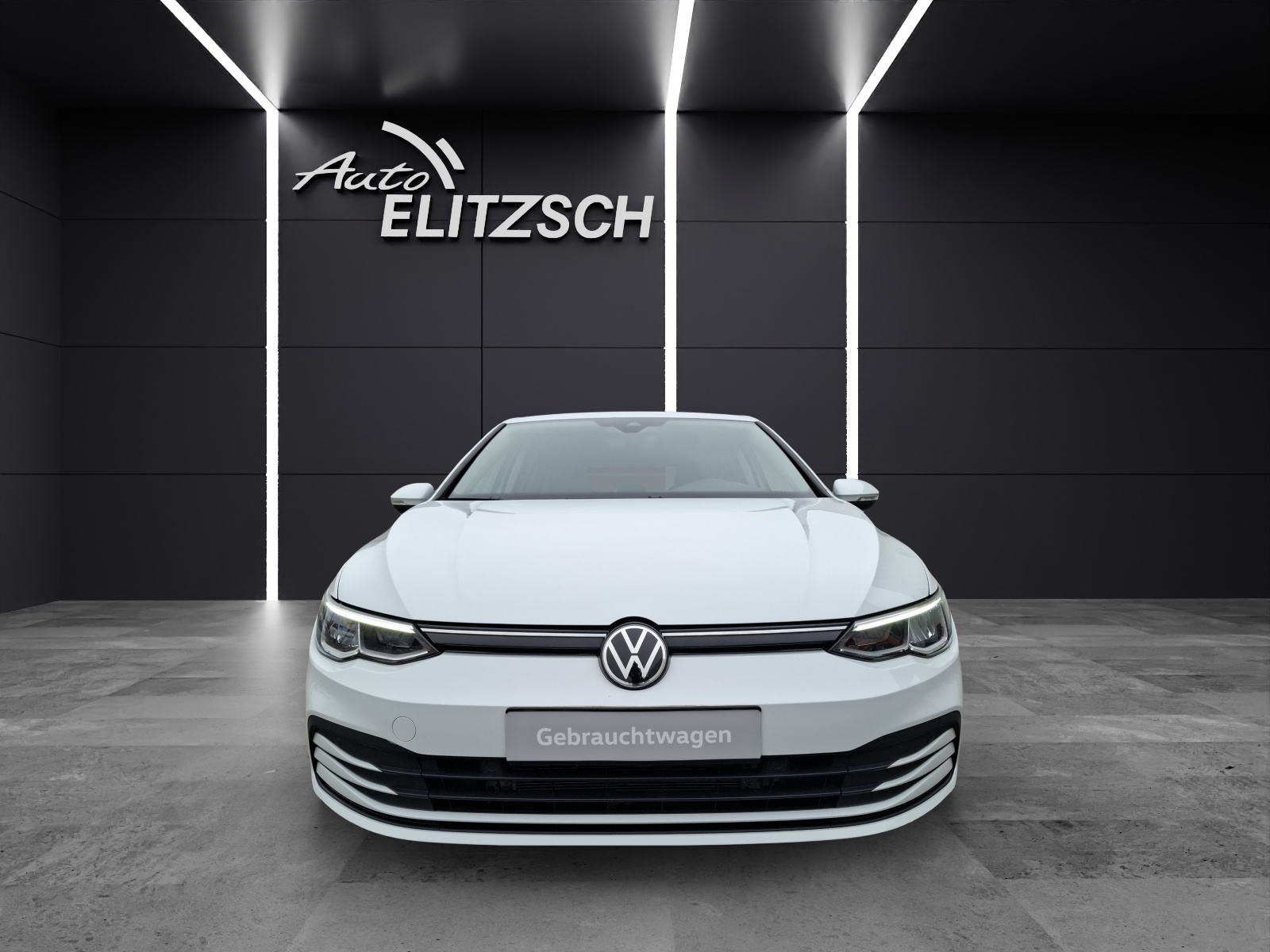 Fahrzeugabbildung Volkswagen Golf VIII TSI United LED Navi AID PDC SH LM