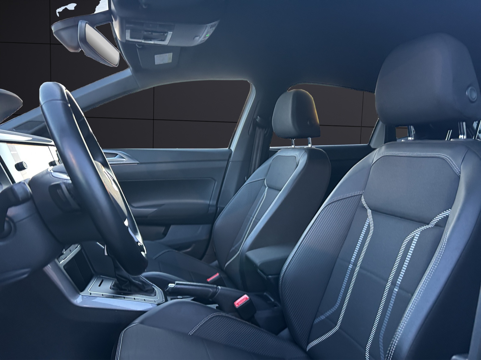 Fahrzeugabbildung Volkswagen Polo Highline TSI DSG LED ACC SH PDC Climatronic Navi