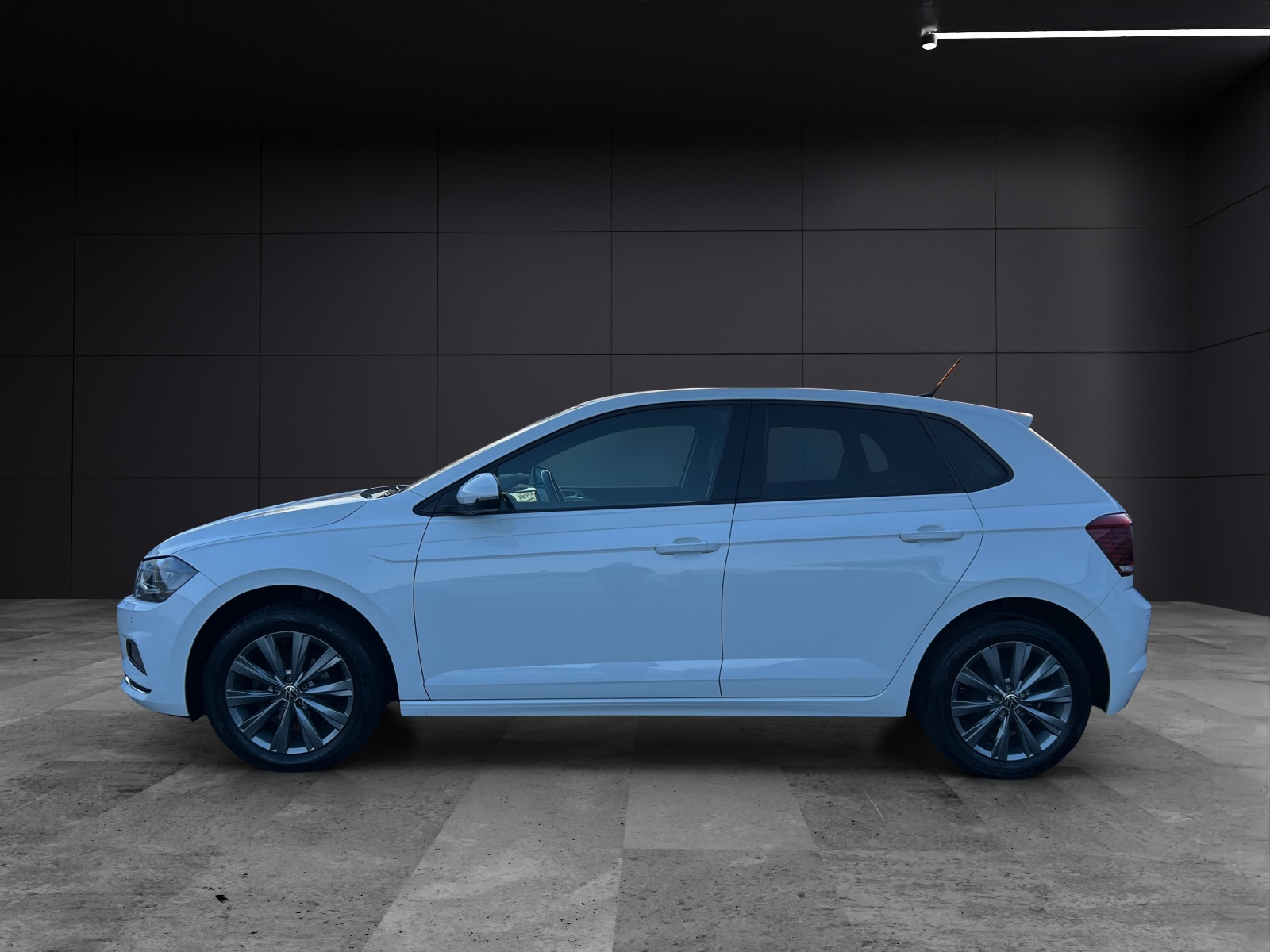 Fahrzeugabbildung Volkswagen Polo Highline TSI DSG LED ACC SH PDC Climatronic Navi