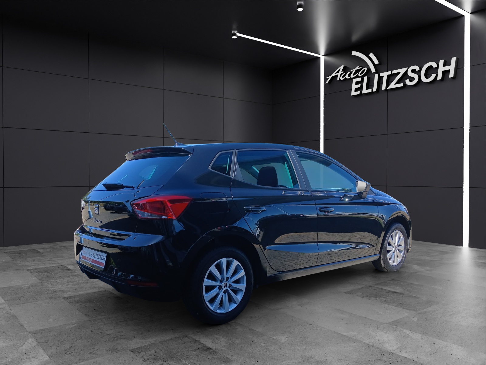 Fahrzeugabbildung SEAT Ibiza TSI Style LED Climatronic GRA PDC SH LM