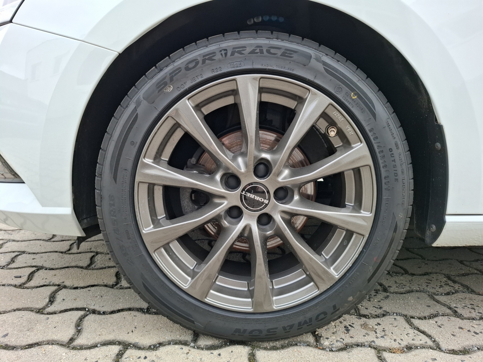 Fahrzeugabbildung SKODA Fabia Combi TSI Clever Best-off Navi Pano ACC RFK SH