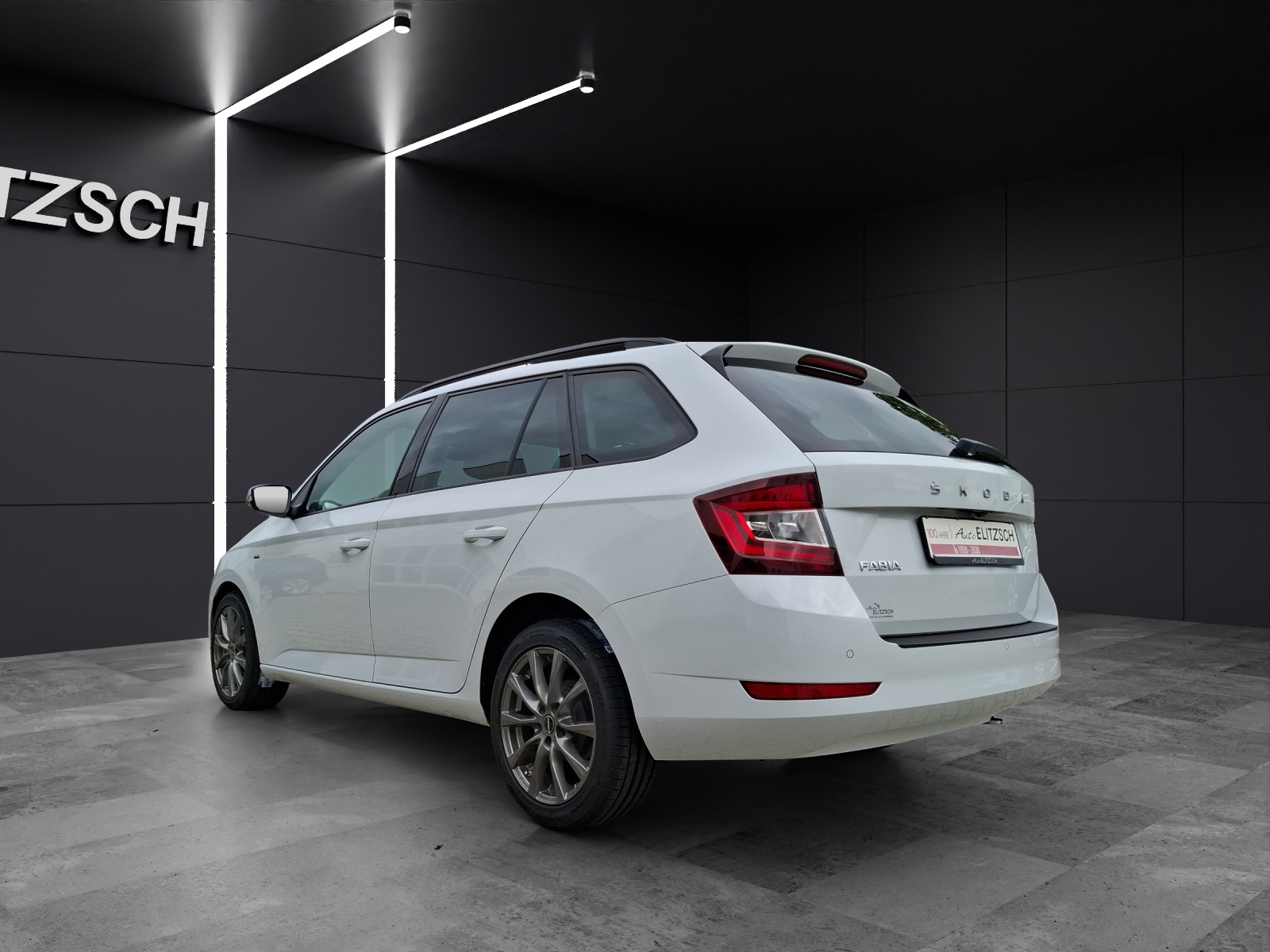 Fahrzeugabbildung SKODA Fabia Combi TSI Clever Best-off Navi Pano ACC RFK SH