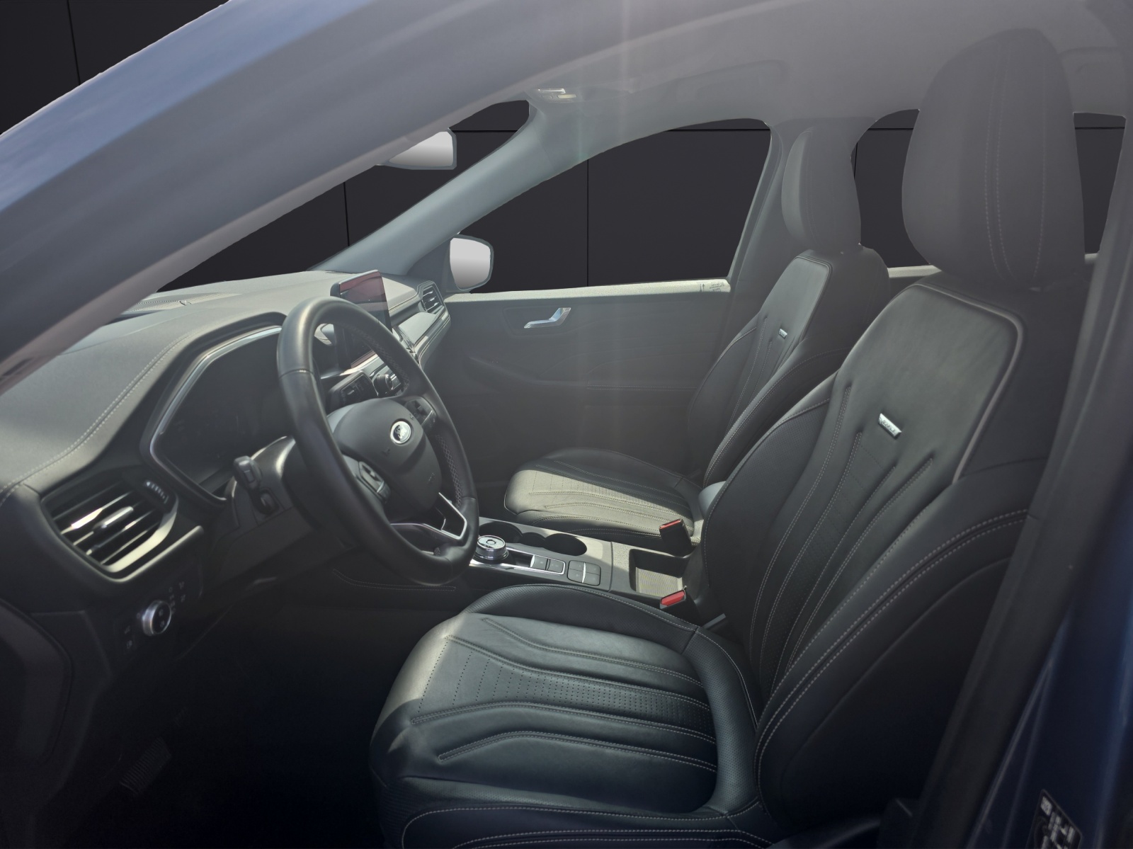 Fahrzeugabbildung Ford Kuga Plug-In Hybrid Vignale 2.5 AHZ KAMERA DSG LED