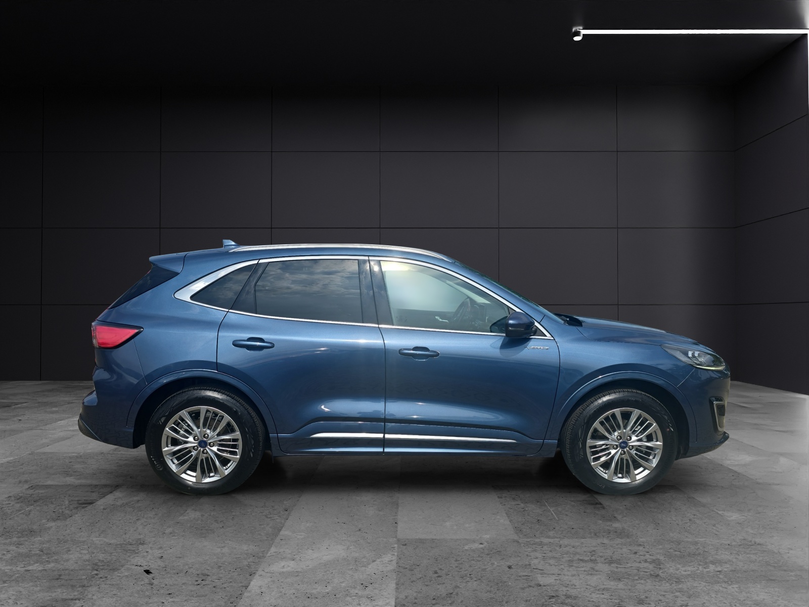 Fahrzeugabbildung Ford Kuga Plug-In Hybrid Vignale 2.5 AHZ KAMERA DSG LED